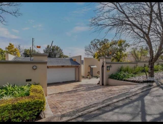 4 BEDROOM HOUSE FOR SALE IN PARKMORE